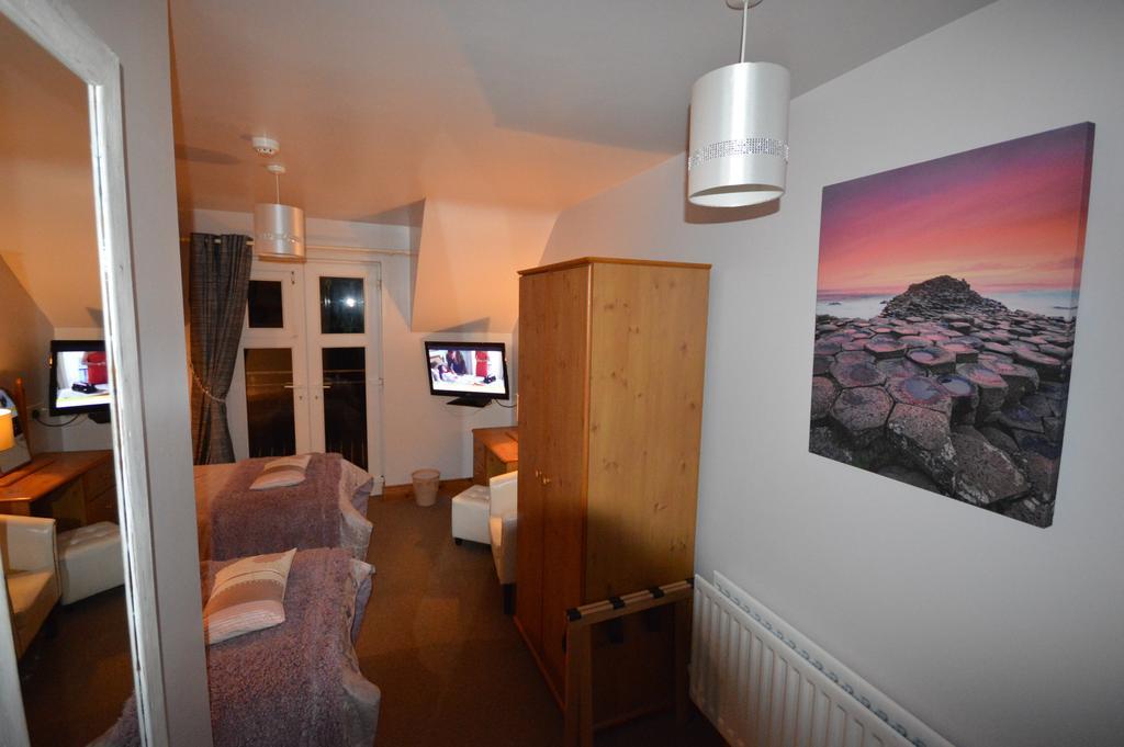 Crockatinney Guest House بالينتوي الغرفة الصورة